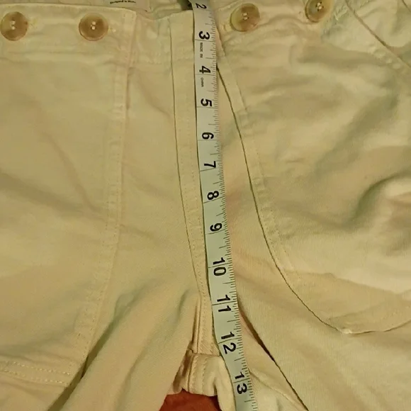 Pilcro Cream High Rise Buttoned Pants. Baggy Fit, Wide Leg. Size 28. - Picture 14 of 16